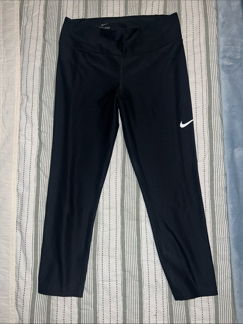 Nike Cropped Leggings